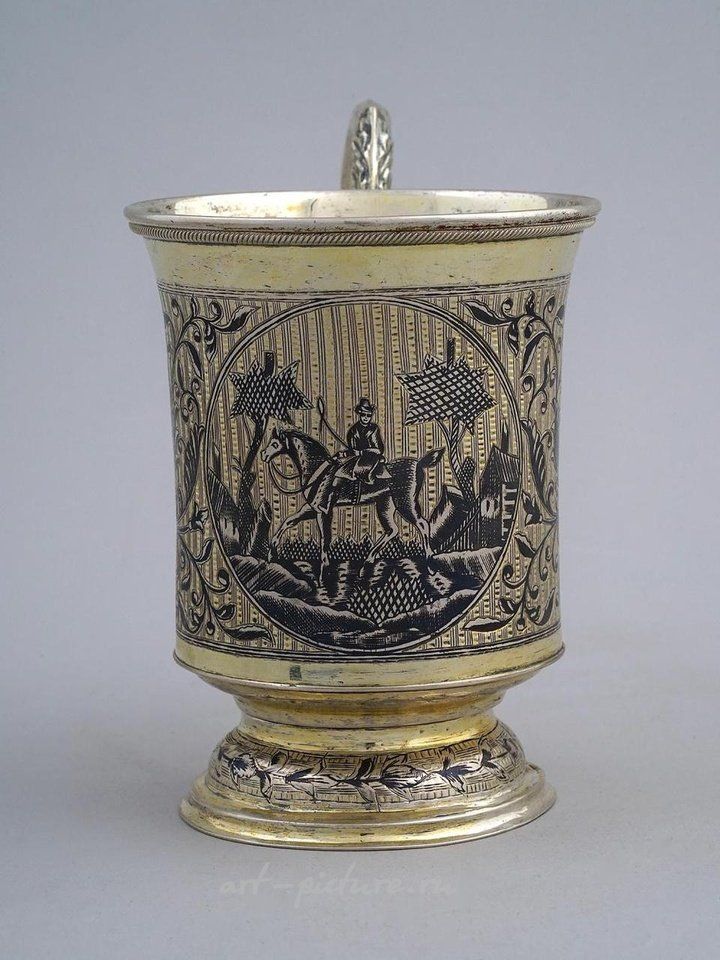 Russian silver , A RUSSIAN SILVER-GILT AND NIELLO CUP 19TH C