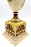 Урна из фарфора 19 века с ручной росписью и золотыми узорами из Royal Vienna