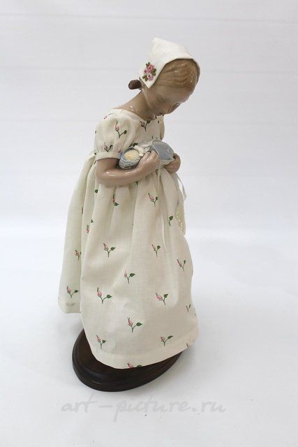 Годовая фарфоровая кукла Мария Mary. Bing & Grondahl