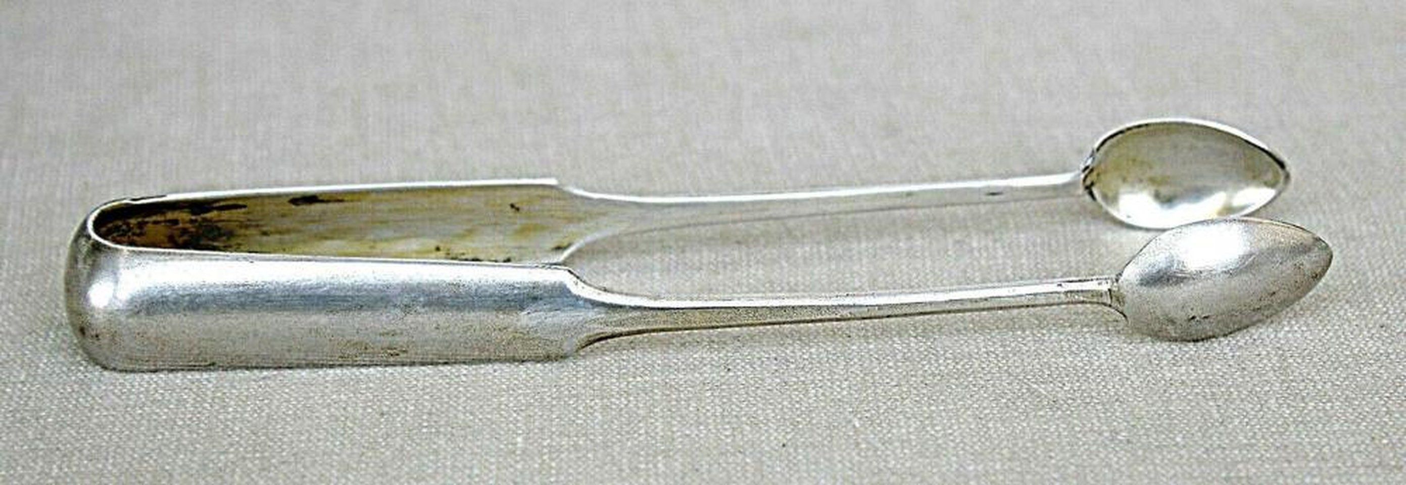 Русское серебро , Щипцы для сахара из позолоченного серебра