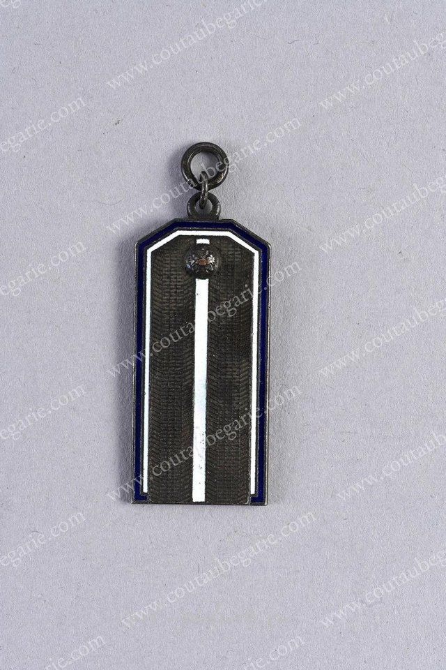 Russian silver , POGONY (RUSSIA).
Miniature Imperial Russian Army...