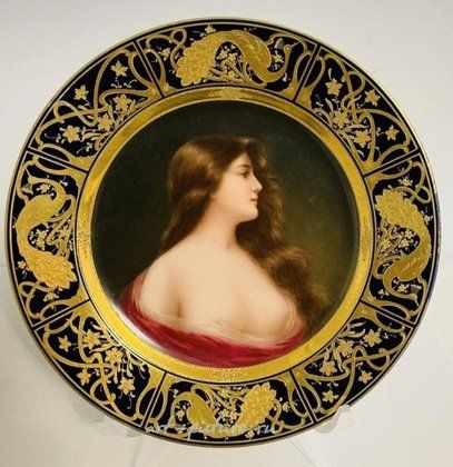 Royal Vienna,  {obj.name}}