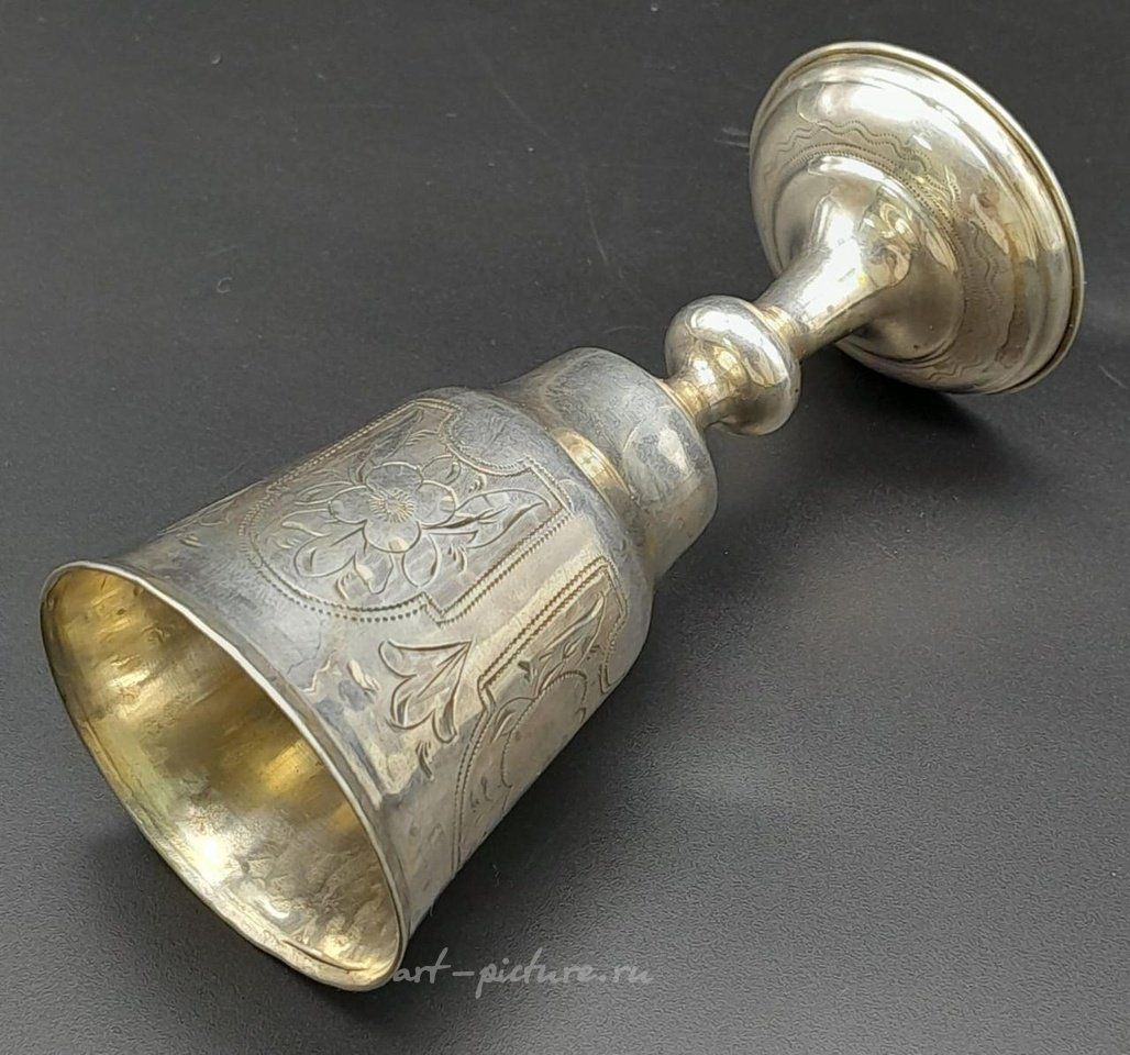 Русское серебро , Антикварная серебряная русская кидушная чаша, ручная гравировка. 44,5...