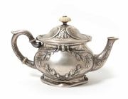 Серебряный чайник К. Фаберже, 1908-1926 гг.