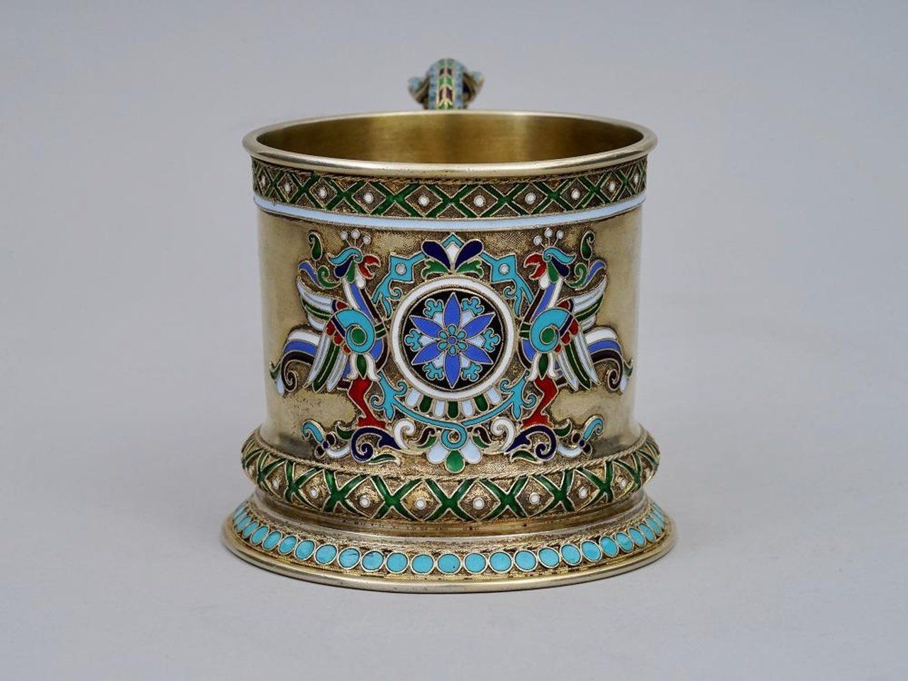 Русское серебро , Русский серебряный подстаканник. Павел Овчинников, 1900-е годы.