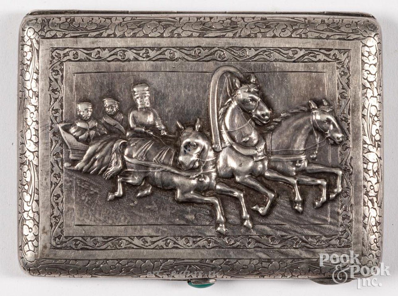 Русское серебро , Портсигар из российского серебра