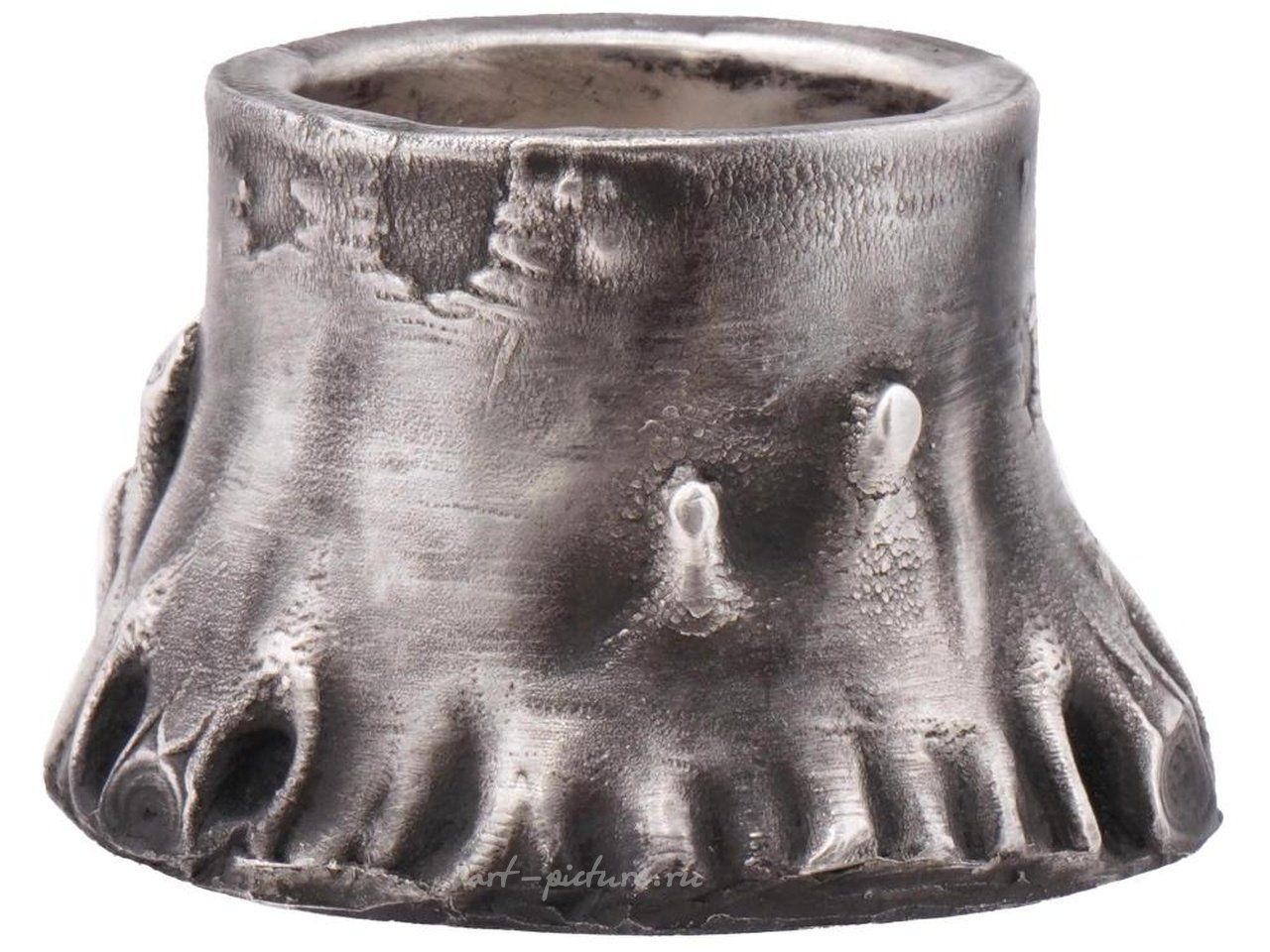 Русское серебро , Серебряная солонка в форме пня, русская 84 пробы
